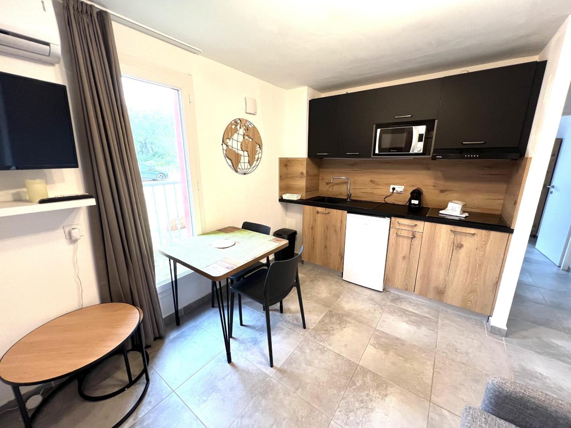 Residence Hoteliere Les Hameaux De Saint Cyprien 25 M2 ลิชชี ภายนอก รูปภาพ